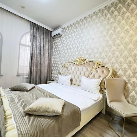 Yerevan Hotel 外观 照片